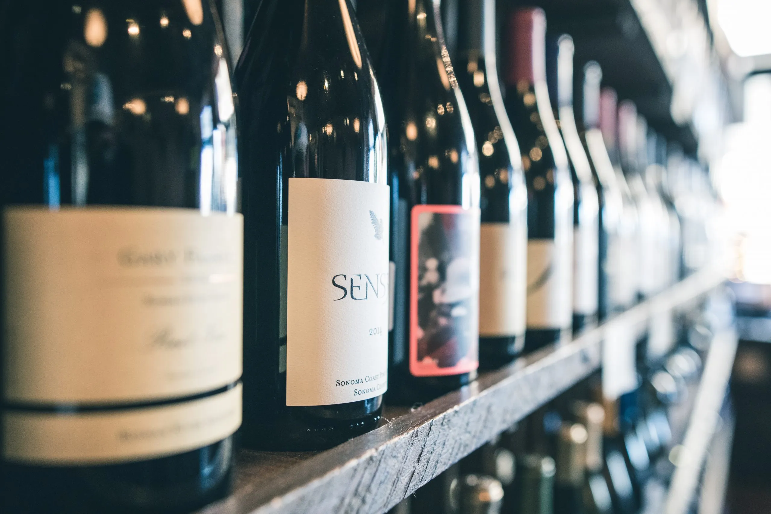 Etagère de bouteilles de vin